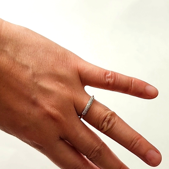 Monica Vinader Fiji Bar Stacking Diamond Ring - Picture 6 of 8